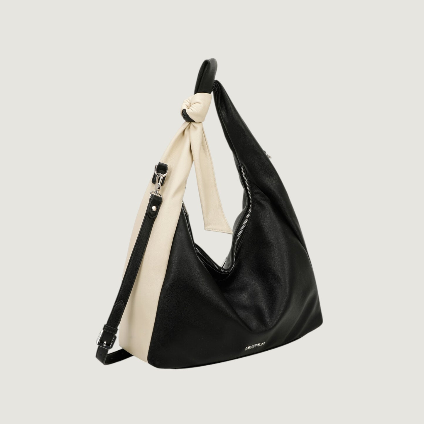 Mimi-Mua Shoulder Bag
