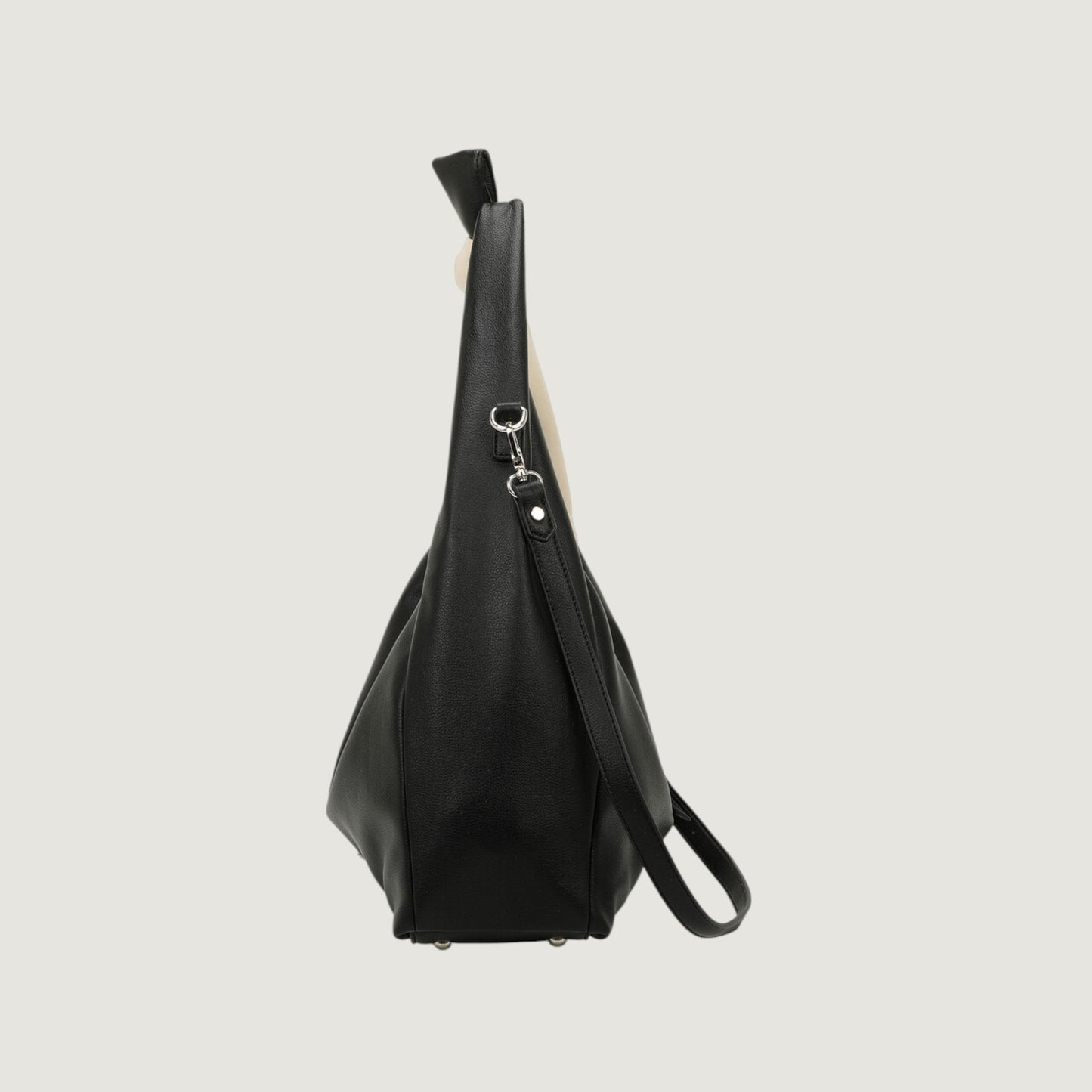 Mimi-Mua Shoulder Bag