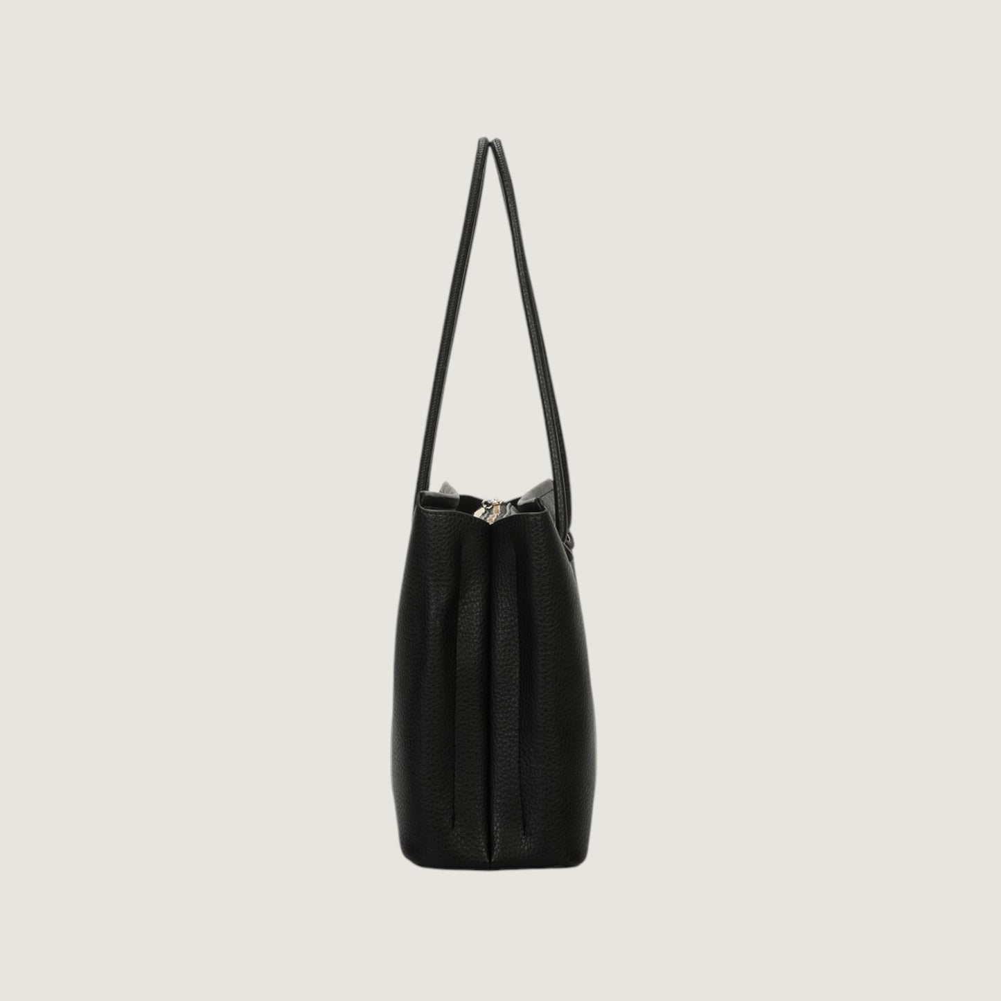 Mimi-Mua Shoulder Bag