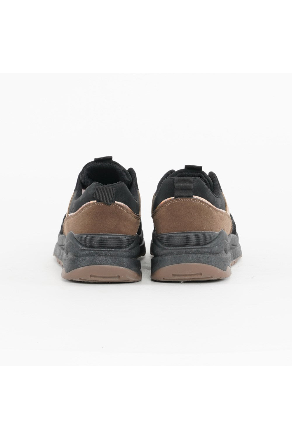 Mimi-Mua Sneakers